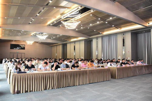 虹橋“兩員”隊伍啟動為期5月大培訓，鍛造懂經濟、善管理、會服務的專業化力量